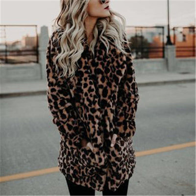 Chica – Damejakke med leopardprint