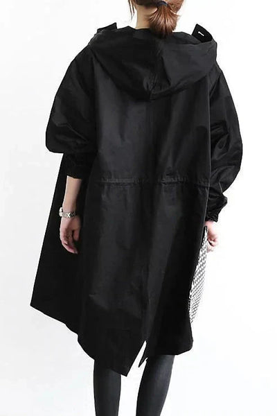 Dorothea – Stilfuld og vandafvisende trenchcoat